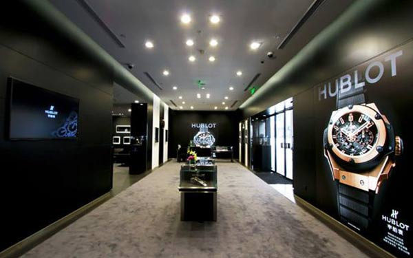 宇舶手表发条拧反了应该咋处理（图）