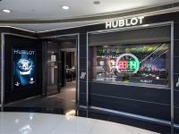 宇舶手表很久不戴不走了处理方法