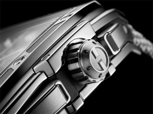 宇舶摔坏了处理方法是什么（图）