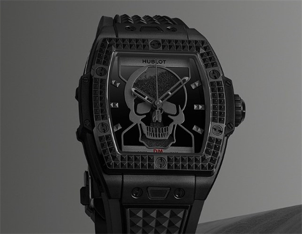 宇舶表带掉色如何处理（图）